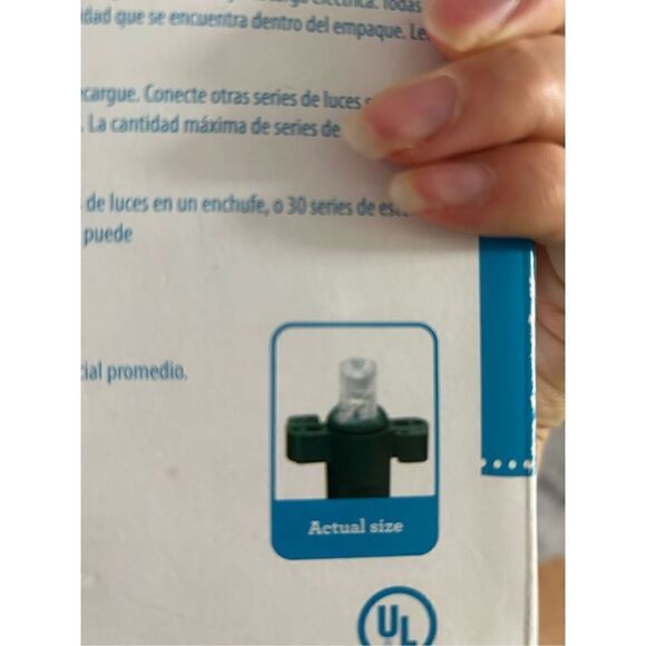 Christmas lights over the bush indoor outdoor net - Picture 3 of 4